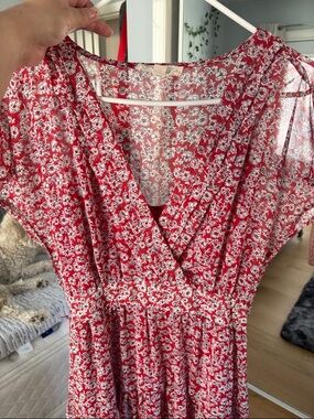 lovestitch Red Floral High-Low V-Neck Dress